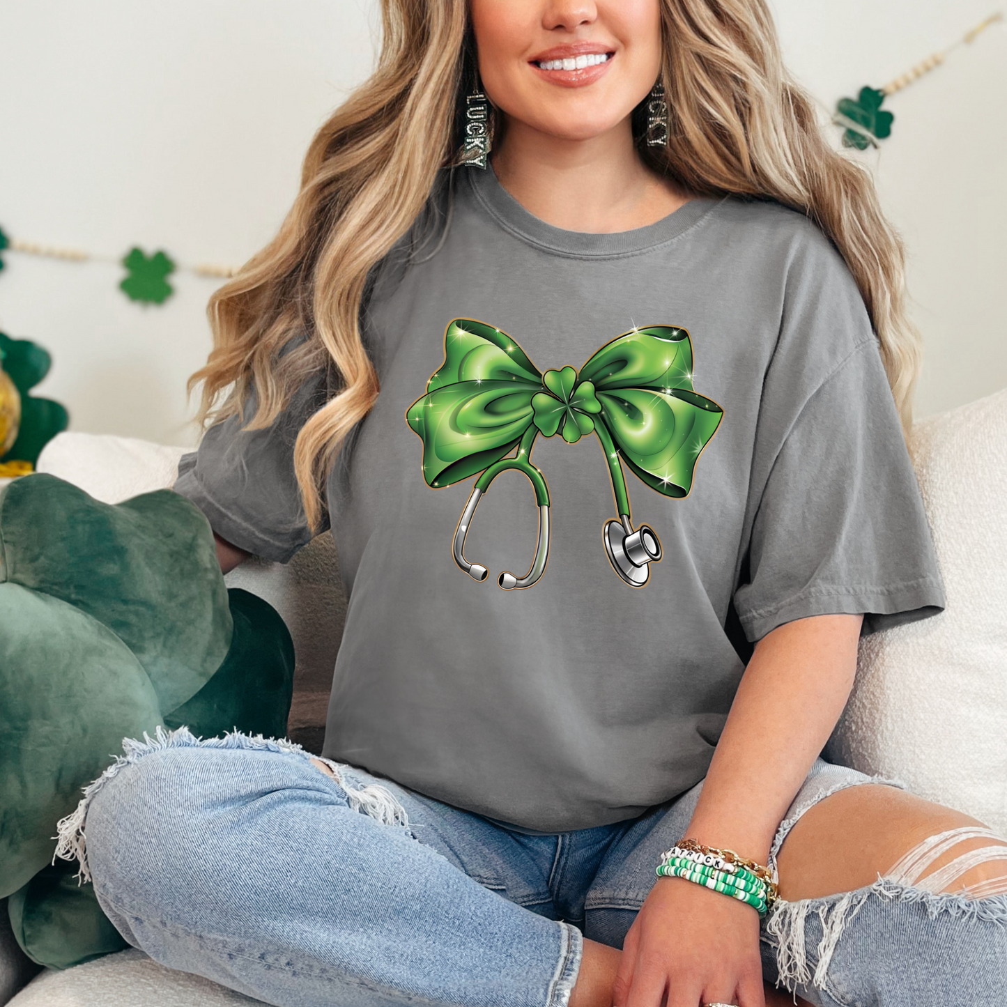 4-Leaf Clover Stethoscope - St. Patrick's Day Nurse & Healthcare Worker T-Shirt
