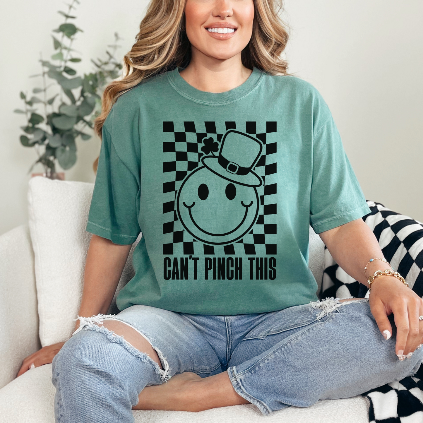 Can't Pinch This (Black) - St. Patrick's Day T-Shirt