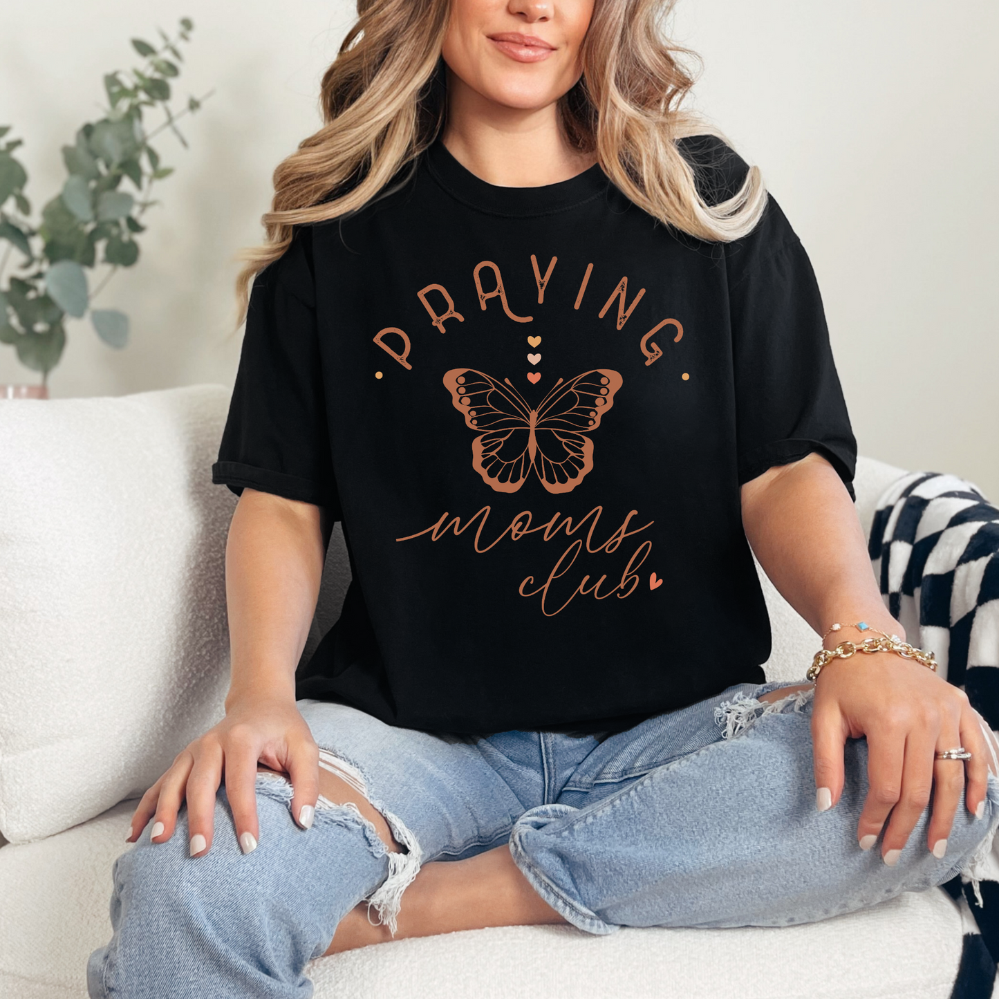 Praying Moms Club - Boho T-Shirt